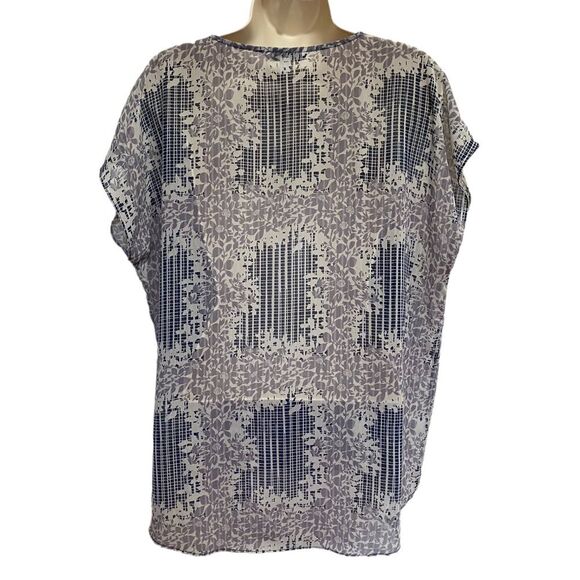 CAbi Sheer Floral Print Stitch Placket Blouse Sz M - Picture 2 of 10